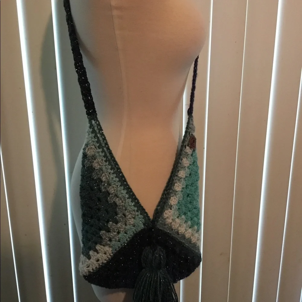 Crochet crossbody BoHo bag. Handmade. Variegated blues with sparkle. - Picture 7 of 9